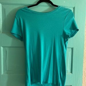 Tshirt - faded glory - wears great